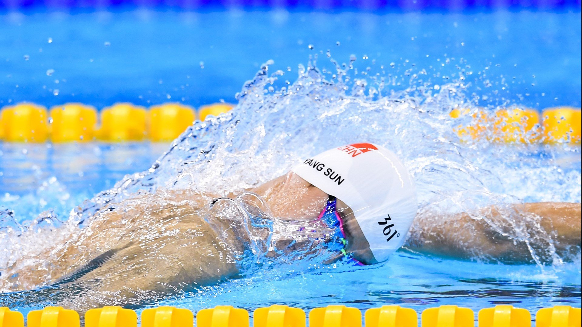 5岁华裔男童在美氧舱爆炸中不幸身亡:一场突如其来的悲剧